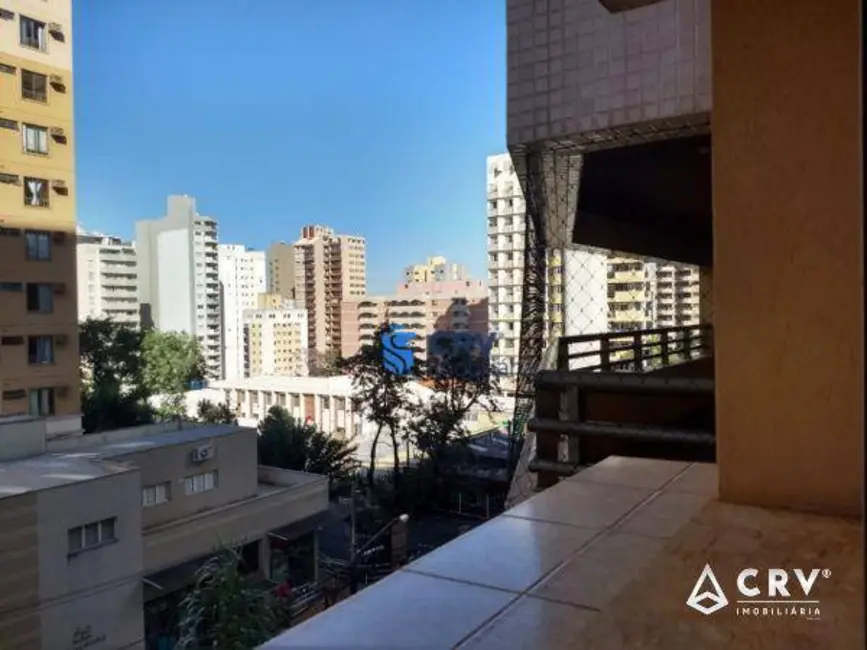 Apartamento com 4 quartos à venda, 259m2 em Centro, Londrina - PR - imagem 9 Foto 9 de Apartamento com 4 quartos à venda, 259m2 em Centro, Londrina - PR