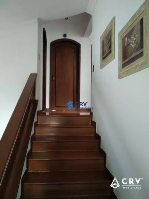 Casa com 6 quartos à venda e para alugar, 800m2 em Lago Parque, Londrina - PR - imagem 9 Foto 9 de Casa com 6 quartos à venda e para alugar, 800m2 em Lago Parque, Londrina - PR