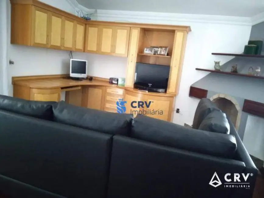 Casa com 6 quartos à venda e para alugar, 800m2 em Lago Parque, Londrina - PR - imagem 3 Foto 3 de Casa com 6 quartos à venda e para alugar, 800m2 em Lago Parque, Londrina - PR