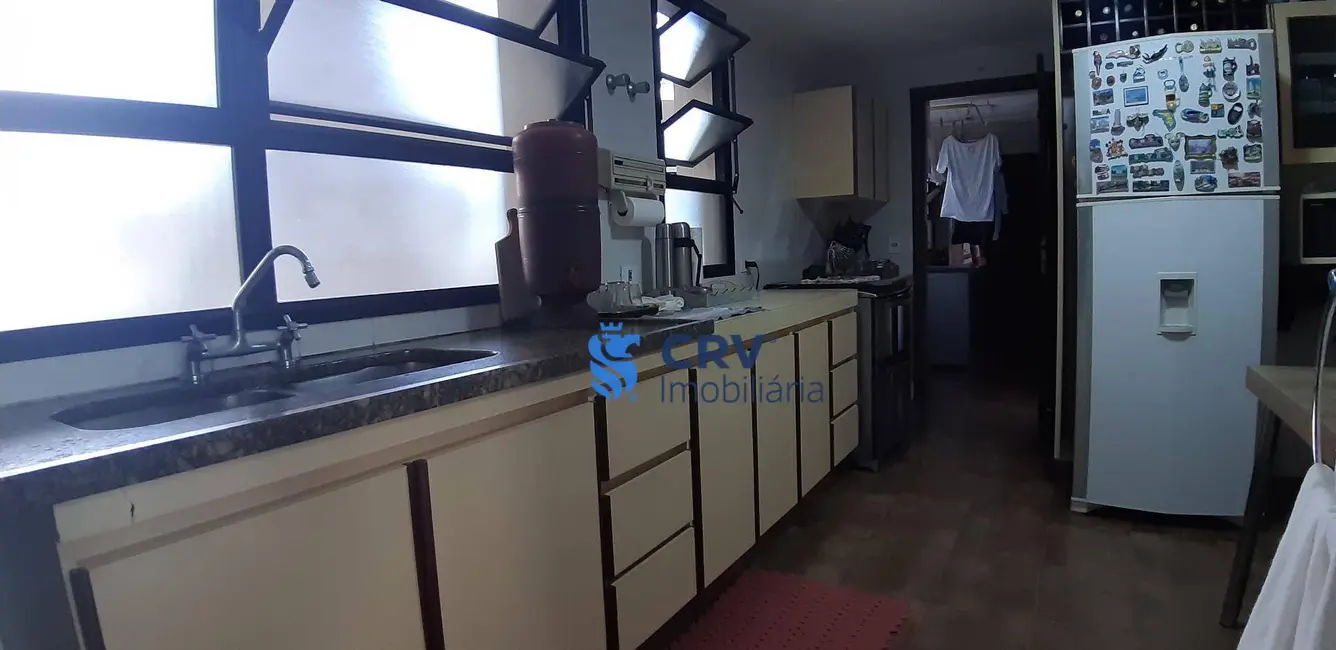 Apartamento com 3 quartos à venda, 224m2 em Centro, Londrina - PR - imagem 7 Foto 7 de Apartamento com 3 quartos à venda, 224m2 em Centro, Londrina - PR