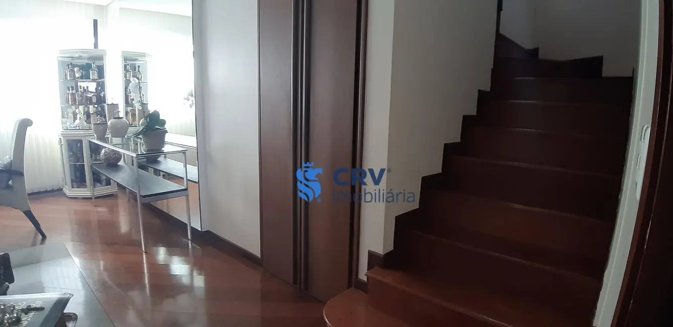Apartamento com 3 quartos à venda, 224m2 em Centro, Londrina - PR - imagem 9 Foto 9 de Apartamento com 3 quartos à venda, 224m2 em Centro, Londrina - PR