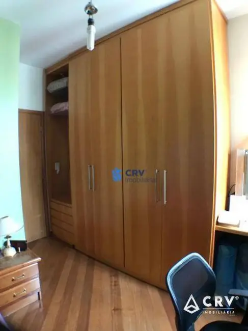 Apartamento com 3 quartos à venda, 189m2 em Centro, Londrina - PR - imagem 9 Foto 9 de Apartamento com 3 quartos à venda, 189m2 em Centro, Londrina - PR