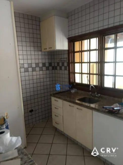 Casa com 2 quartos à venda, 250m2 em Vila Monteiro, Londrina - PR - imagem 6 Foto 6 de Casa com 2 quartos à venda, 250m2 em Vila Monteiro, Londrina - PR