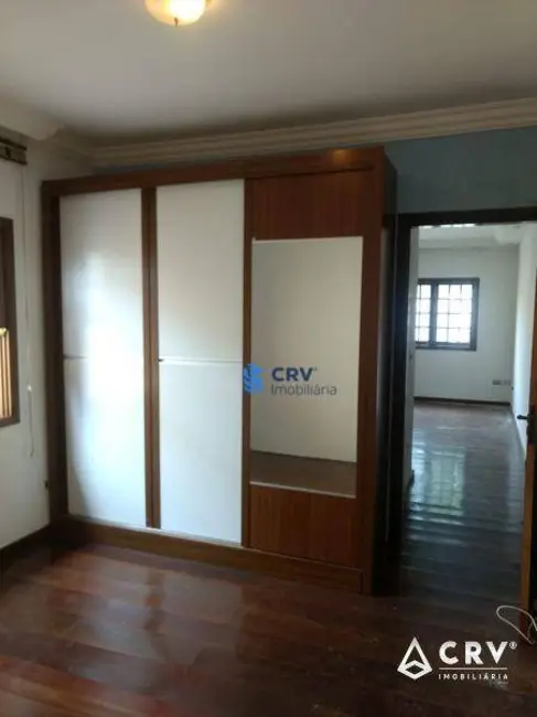Casa com 2 quartos à venda, 250m2 em Vila Monteiro, Londrina - PR - imagem 4 Foto 4 de Casa com 2 quartos à venda, 250m2 em Vila Monteiro, Londrina - PR