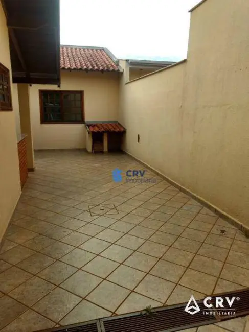 Foto 12 de Casa com 2 quartos à venda, 250m2 em Vila Monteiro, Londrina - PR