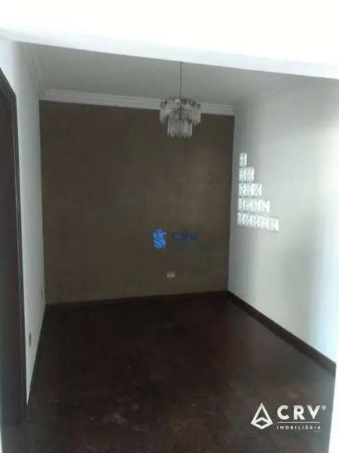 Casa com 2 quartos à venda, 250m2 em Vila Monteiro, Londrina - PR - imagem 7 Foto 7 de Casa com 2 quartos à venda, 250m2 em Vila Monteiro, Londrina - PR