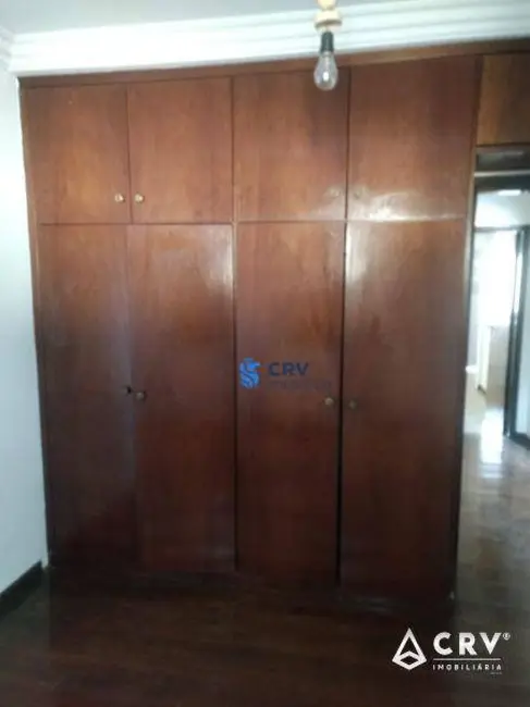 Casa com 2 quartos à venda, 250m2 em Vila Monteiro, Londrina - PR - imagem 9 Foto 9 de Casa com 2 quartos à venda, 250m2 em Vila Monteiro, Londrina - PR