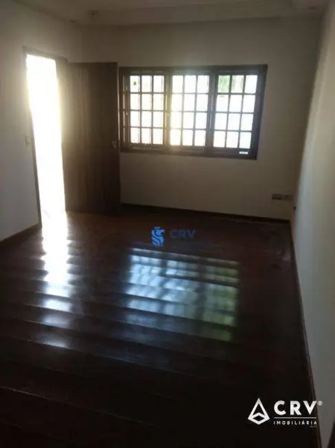 Casa com 2 quartos à venda, 250m2 em Vila Monteiro, Londrina - PR - imagem 2 Foto 2 de Casa com 2 quartos à venda, 250m2 em Vila Monteiro, Londrina - PR