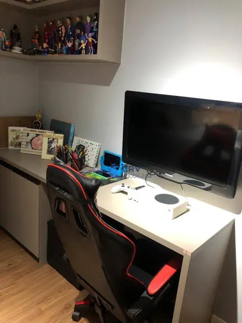 Foto 17 de Casa com 2 quartos à venda, 150m2 em Jardim Continental, Londrina - PR