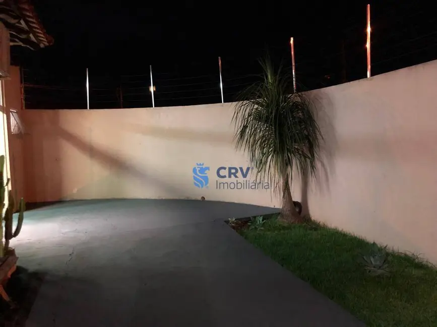 Foto 13 de Casa com 2 quartos à venda, 150m2 em Jardim Continental, Londrina - PR