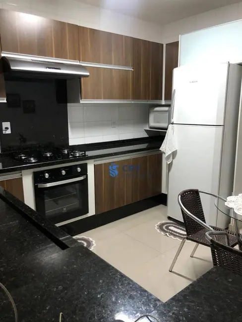 Casa com 2 quartos à venda, 150m2 em Jardim Continental, Londrina - PR - imagem 8 Foto 8 de Casa com 2 quartos à venda, 150m2 em Jardim Continental, Londrina - PR
