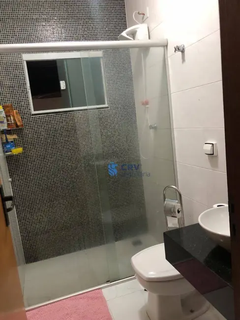 Foto 14 de Casa com 2 quartos à venda, 150m2 em Jardim Continental, Londrina - PR