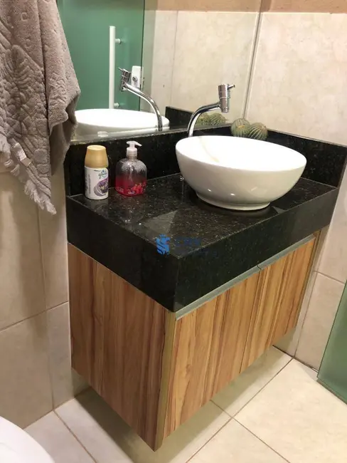 Foto 16 de Casa com 2 quartos à venda, 150m2 em Jardim Continental, Londrina - PR