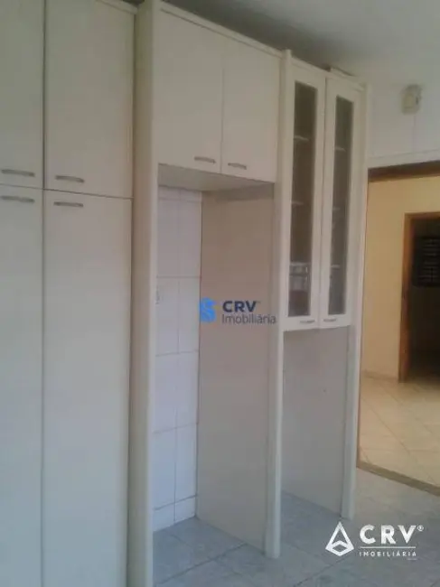 Casa com 3 quartos à venda, 440m2 em Recreio, Londrina - PR - imagem 8 Foto 8 de Casa com 3 quartos à venda, 440m2 em Recreio, Londrina - PR