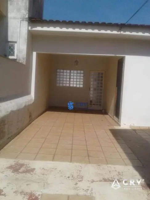 Casa com 3 quartos à venda, 440m2 em Recreio, Londrina - PR - imagem 2 Foto 2 de Casa com 3 quartos à venda, 440m2 em Recreio, Londrina - PR