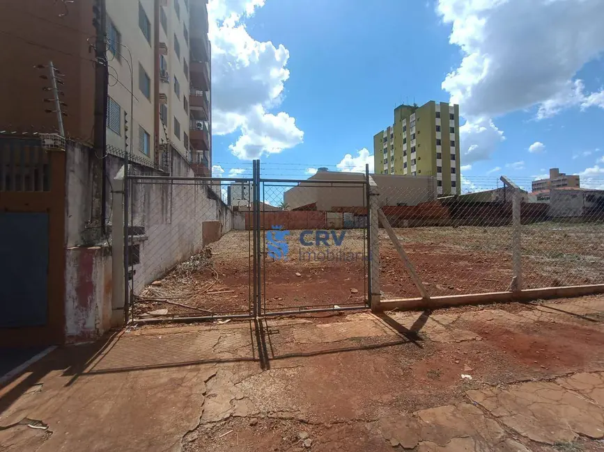 Foto 6 de Terreno / Lote à venda, 2400m2 em Vitória, Londrina - PR