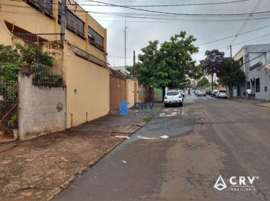 Foto 5 de Terreno / Lote à venda, 290m2 em Centro, Londrina - PR