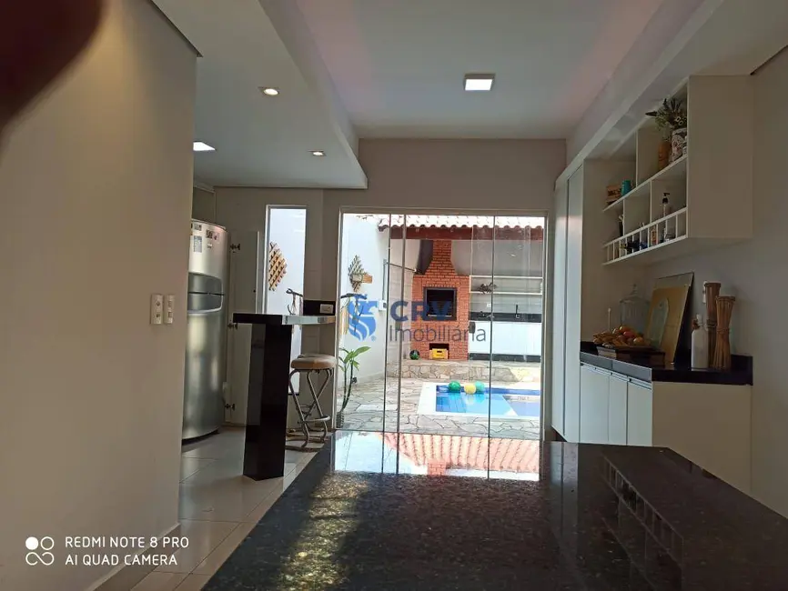 Foto 11 de Casa com 3 quartos à venda, 282m2 em São Pedro, Londrina - PR