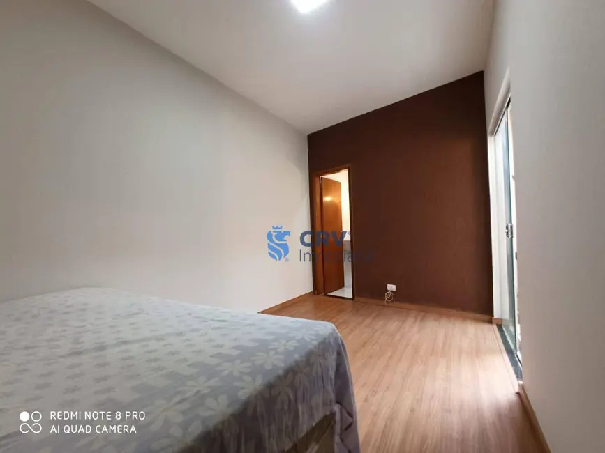 Foto 21 de Casa com 3 quartos à venda, 282m2 em São Pedro, Londrina - PR