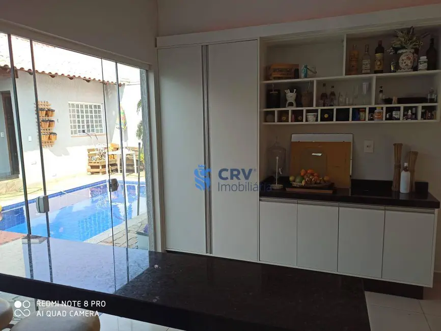 Foto 2 de Casa com 3 quartos à venda, 282m2 em São Pedro, Londrina - PR