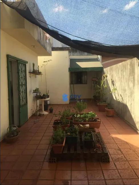 Foto 3 de Sobrado com 4 quartos à venda, 270m2 em Londrina - PR