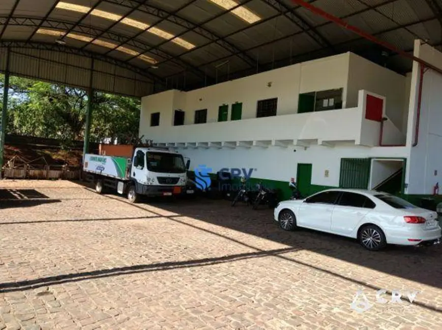 Armazém / Galpão à venda, 4499m2 em Cilo 3, Londrina - PR - imagem 6 Foto 6 de Armazém / Galpão à venda, 4499m2 em Cilo 3, Londrina - PR