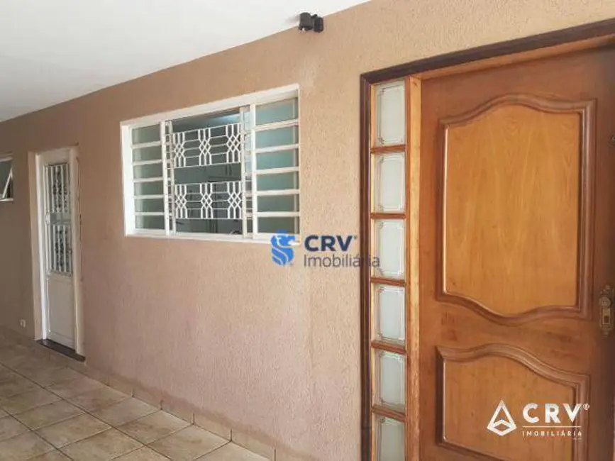 Casa com 3 quartos à venda, 350m2 em São Pedro, Londrina - PR - imagem 4 Foto 4 de Casa com 3 quartos à venda, 350m2 em São Pedro, Londrina - PR