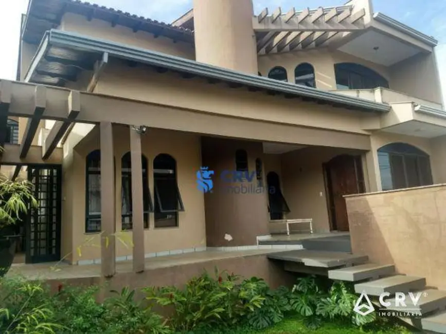 Foto 1 de Casa com 4 quartos à venda, 338m2 em Londrina - PR