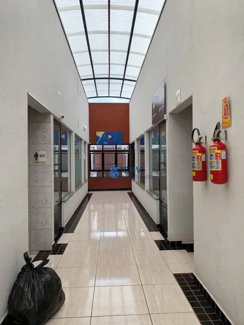Foto 3 de Sala Comercial para alugar, 45m2 em Centro, Londrina - PR