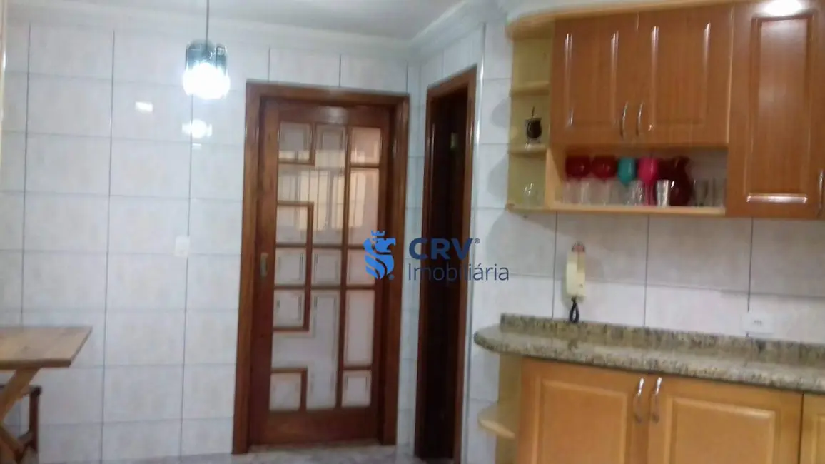 Foto 7 de Sobrado com 3 quartos à venda, 360m2 em Santos Dumont, Londrina - PR