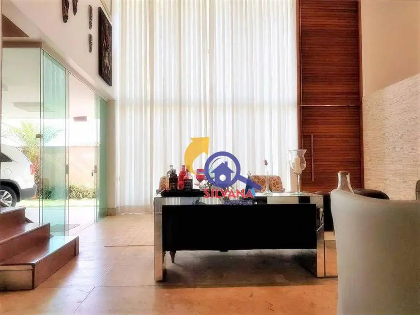 Foto 1 de Casa com 4 quartos à venda, 1000m2 em Bandeirantes (Pampulha), Belo Horizonte - MG