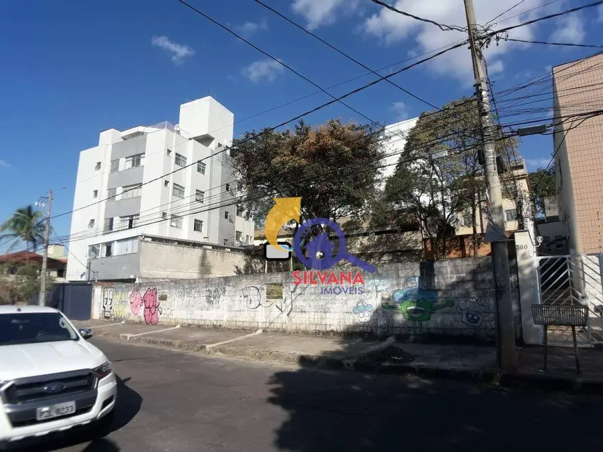 Foto 2 de Terreno / Lote à venda, 720m2 em Santa Rosa, Belo Horizonte - MG
