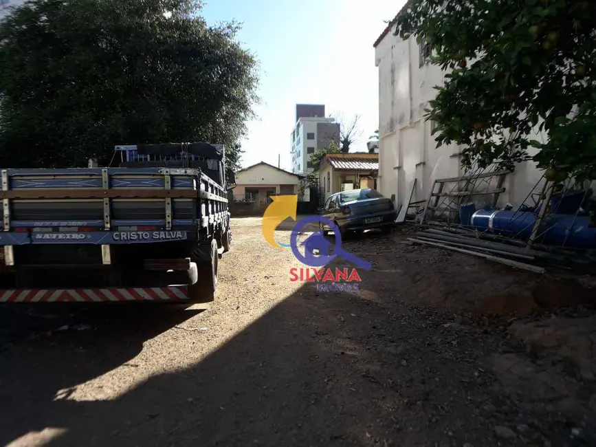 Terreno / Lote à venda, 1568m2 em Pampulha, Belo Horizonte - MG - imagem 4 Foto 4 de Terreno / Lote à venda, 1568m2 em Pampulha, Belo Horizonte - MG