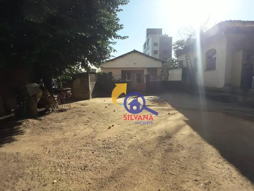 Terreno / Lote à venda, 1568m2 em Pampulha, Belo Horizonte - MG - imagem 3 Foto 3 de Terreno / Lote à venda, 1568m2 em Pampulha, Belo Horizonte - MG