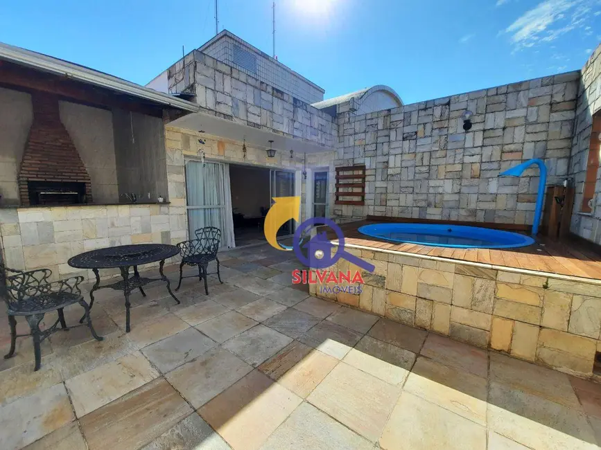 Cobertura com 4 quartos à venda e para alugar, 268m2 em Ipiranga, Belo Horizonte - MG - imagem 4 Foto 4 de Cobertura com 4 quartos à venda e para alugar, 268m2 em Ipiranga, Belo Horizonte - MG