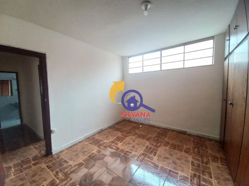 Casa com 3 quartos para alugar, 360m2 em Jaraguá, Belo Horizonte - MG - imagem 9 Foto 9 de Casa com 3 quartos para alugar, 360m2 em Jaraguá, Belo Horizonte - MG