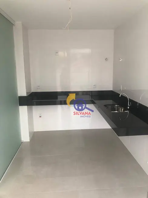 Cobertura com 3 quartos à venda, 180m2 em Santa Rosa, Belo Horizonte - MG - imagem 8 Foto 8 de Cobertura com 3 quartos à venda, 180m2 em Santa Rosa, Belo Horizonte - MG