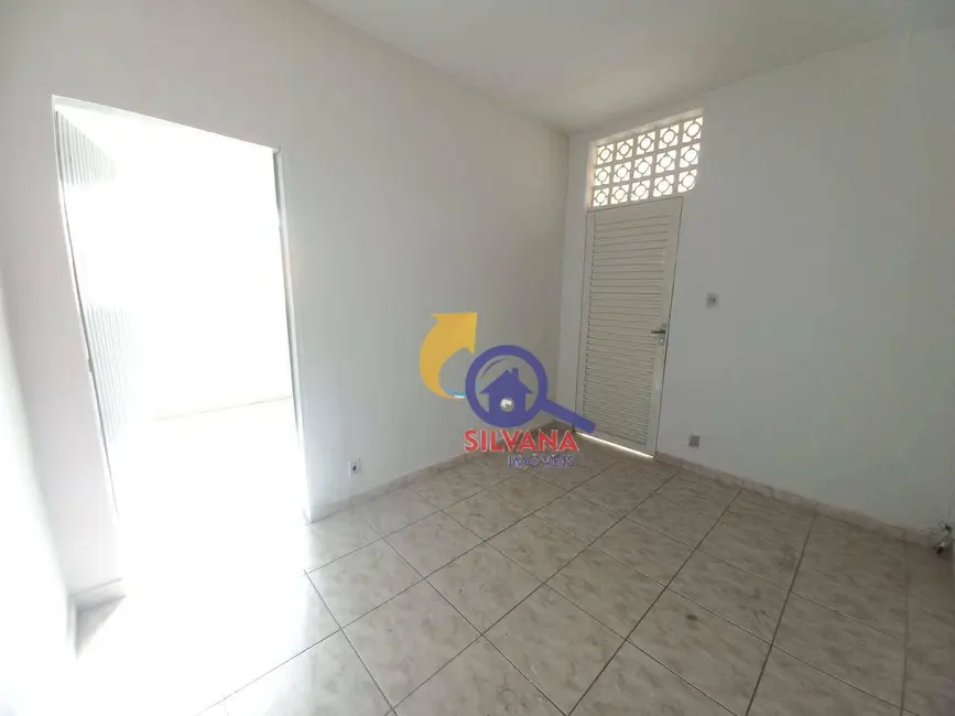 Foto 2 de Casa com 1 quarto para alugar, 360m2 em Jaraguá, Belo Horizonte - MG