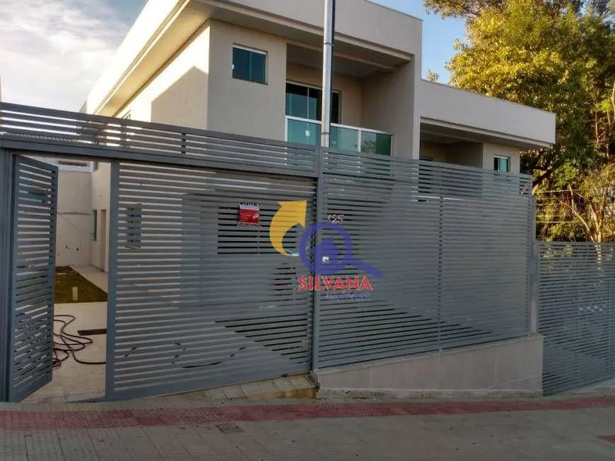 Casa com 3 quartos à venda, 600m2 em Itapoã, Belo Horizonte - MG - imagem 1 Foto 1 de Casa com 3 quartos à venda, 600m2 em Itapoã, Belo Horizonte - MG
