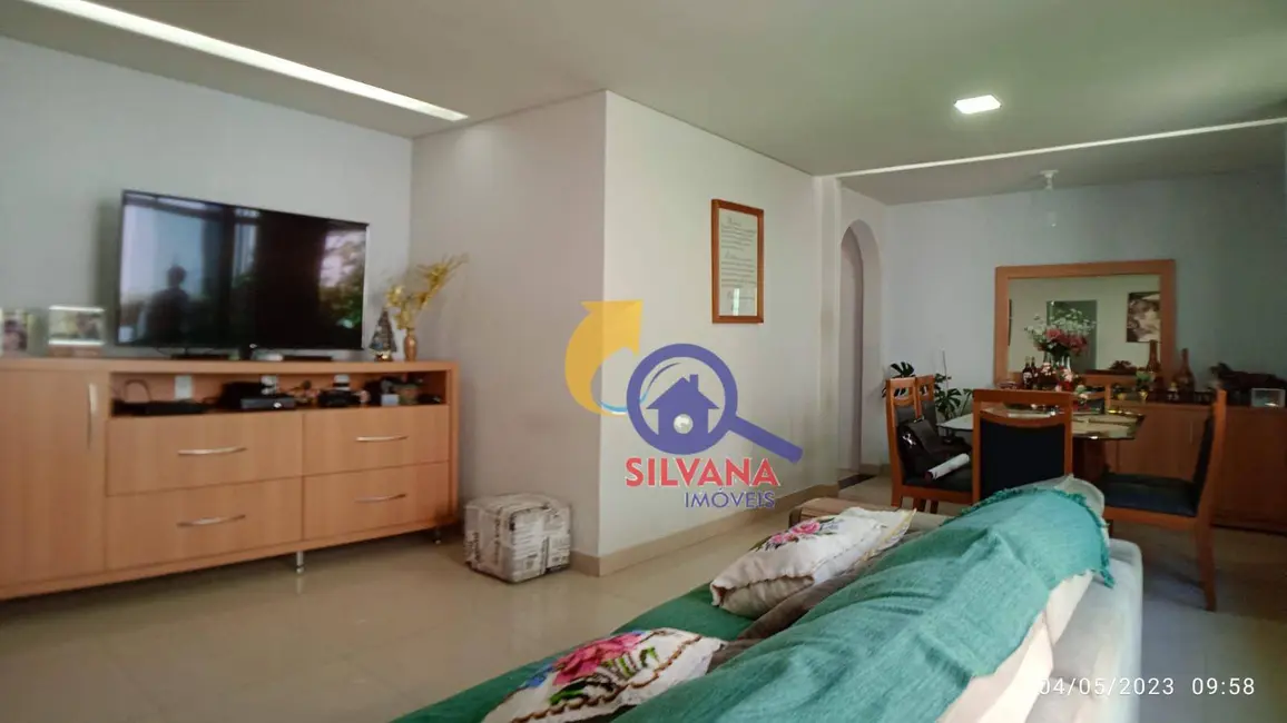 Casa com 4 quartos à venda, 360m2 em Santa Amélia, Belo Horizonte - MG - imagem 6 Foto 6 de Casa com 4 quartos à venda, 360m2 em Santa Amélia, Belo Horizonte - MG