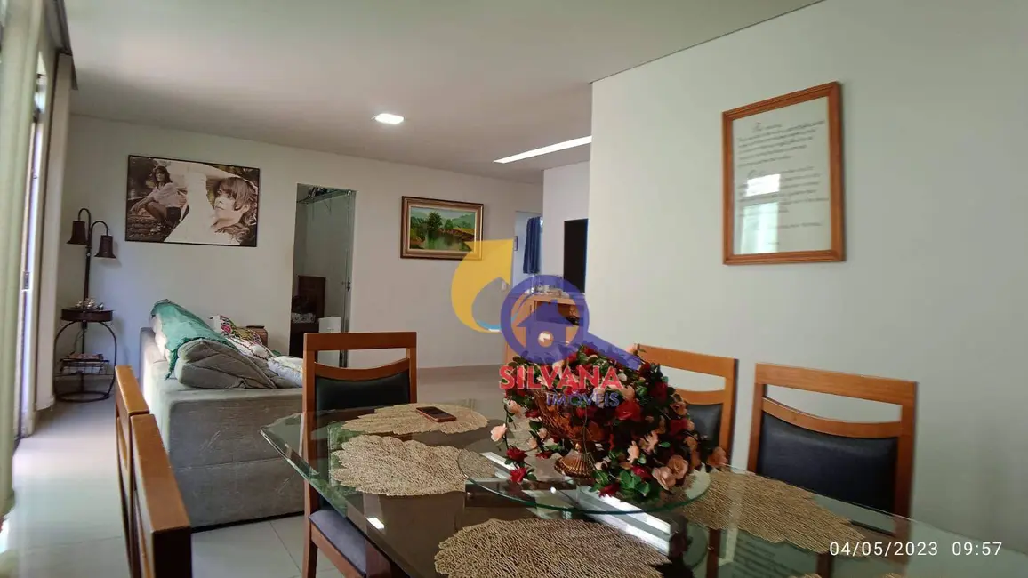 Casa com 4 quartos à venda, 360m2 em Santa Amélia, Belo Horizonte - MG - imagem 7 Foto 7 de Casa com 4 quartos à venda, 360m2 em Santa Amélia, Belo Horizonte - MG