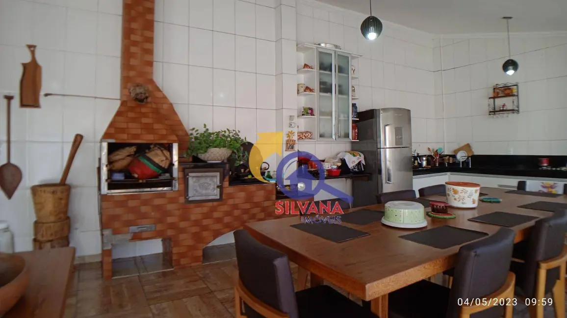 Foto 1 de Casa com 4 quartos à venda, 360m2 em Santa Amélia, Belo Horizonte - MG