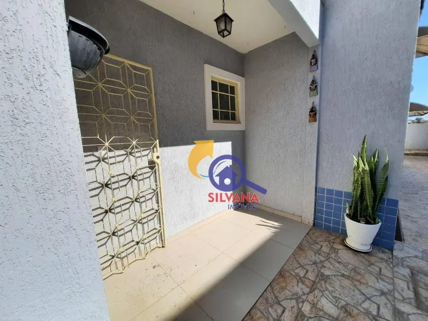 Casa com 3 quartos à venda, 420m2 em Palmares, Belo Horizonte - MG - imagem 2 Foto 2 de Casa com 3 quartos à venda, 420m2 em Palmares, Belo Horizonte - MG