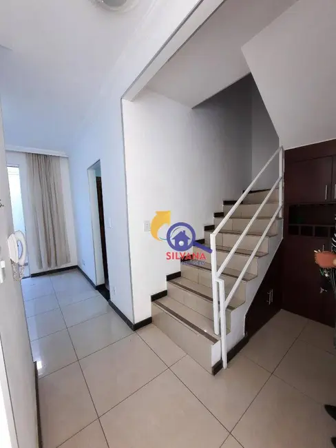Casa com 3 quartos à venda, 420m2 em Palmares, Belo Horizonte - MG - imagem 5 Foto 5 de Casa com 3 quartos à venda, 420m2 em Palmares, Belo Horizonte - MG