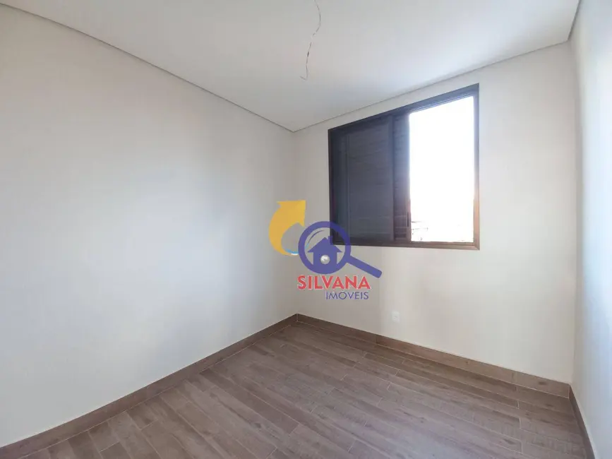 Cobertura com 4 quartos à venda, 160m2 em Itapoã, Belo Horizonte - MG - imagem 6 Foto 6 de Cobertura com 4 quartos à venda, 160m2 em Itapoã, Belo Horizonte - MG