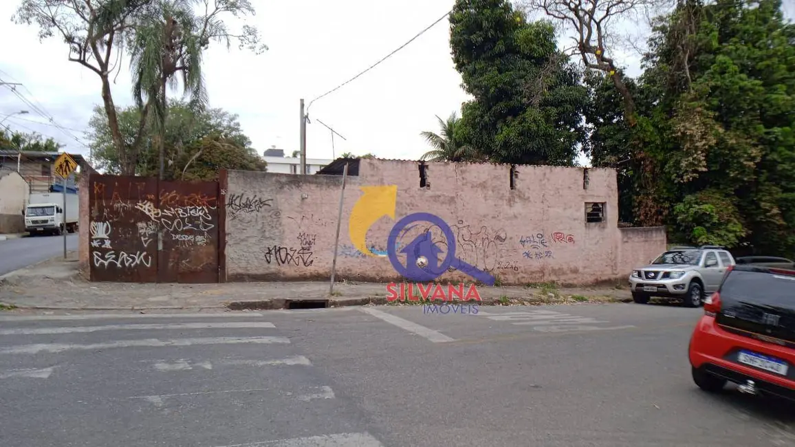 Foto 6 de Terreno / Lote à venda, 672m2 em Indaiá, Belo Horizonte - MG