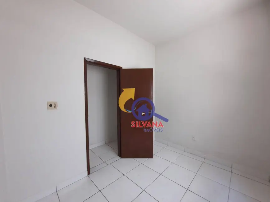 Foto 6 de Casa com 2 quartos para alugar, 360m2 em Ipiranga, Belo Horizonte - MG