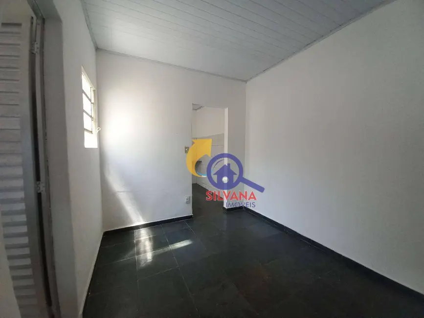 Foto 6 de Casa com 2 quartos para alugar, 56m2 em Universitário, Belo Horizonte - MG