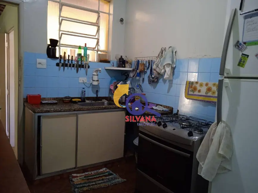Casa com 5 quartos à venda, 360m2 em Santa Amélia, Belo Horizonte - MG - imagem 3 Foto 3 de Casa com 5 quartos à venda, 360m2 em Santa Amélia, Belo Horizonte - MG