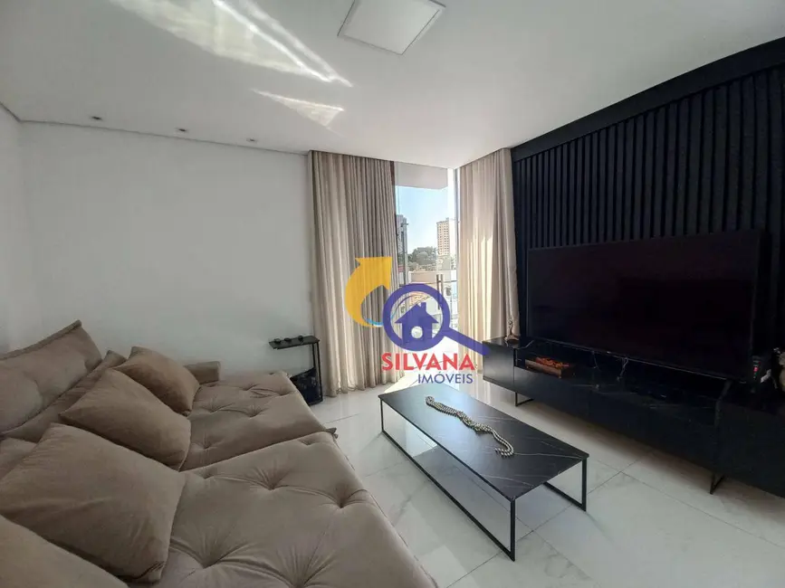 Casa com 3 quartos à venda, 225m2 em Vila Cloris, Belo Horizonte - MG - imagem 6 Foto 6 de Casa com 3 quartos à venda, 225m2 em Vila Cloris, Belo Horizonte - MG